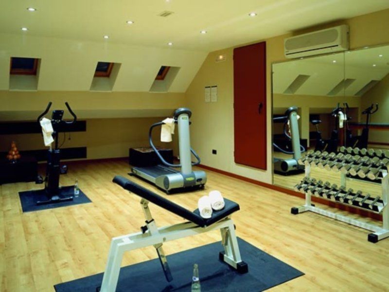 Ac Hotel Leon San Antonio By Marriott Bagian luar foto